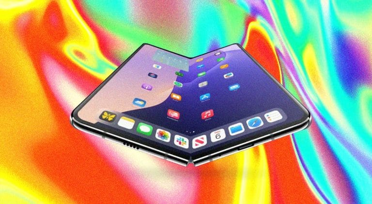 Apple’s Foldable iPhone May Arrive in 2026, Powered by AI