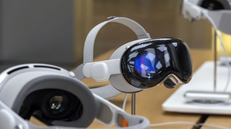 Apple Vision Pro 2: What the Rumors Say